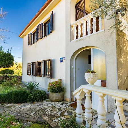 Apartman Doris Milohnici Exterior foto